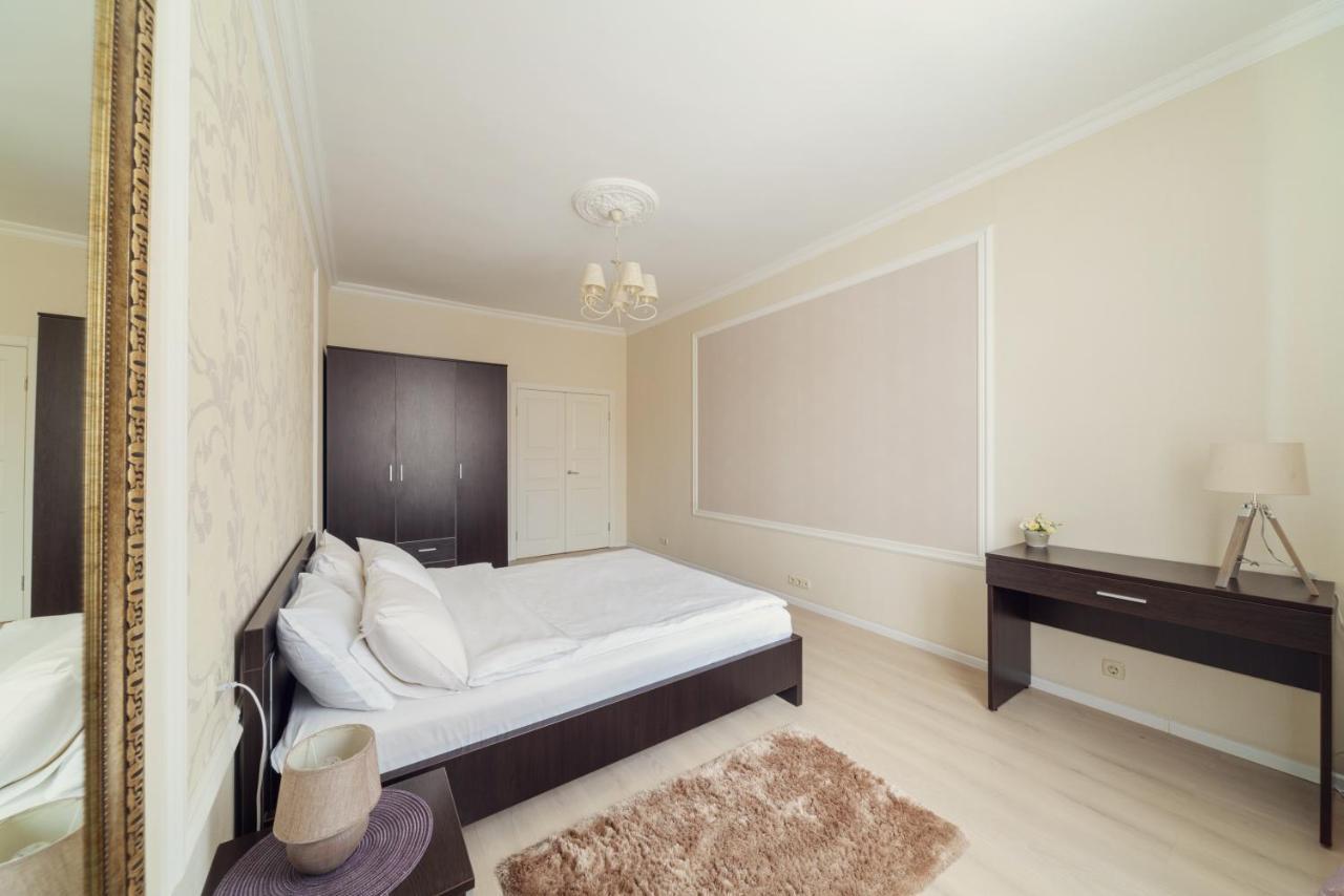 Lux Apartments Lenina Minsk Exterior foto
